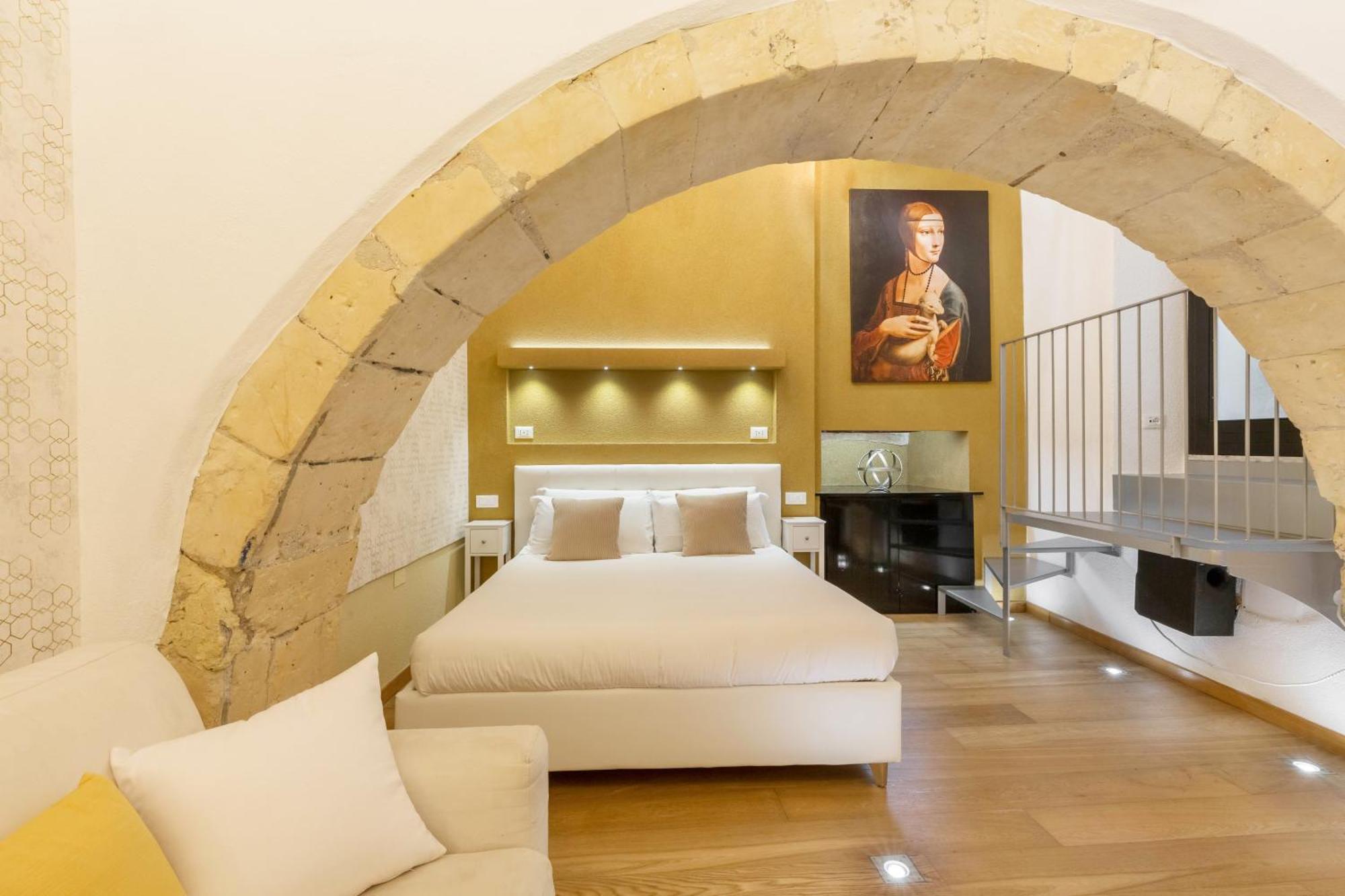 Martini Rooms Castello Кальяри Экстерьер фото